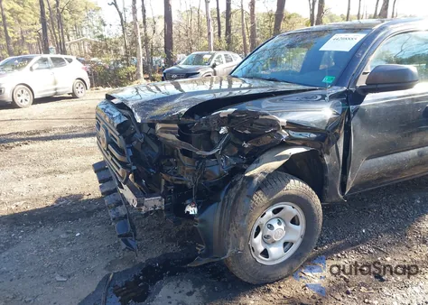 2019 Toyota Tacoma Sr z USA, uszkodzony, nr VIN 5TFRX5GNXKX147938